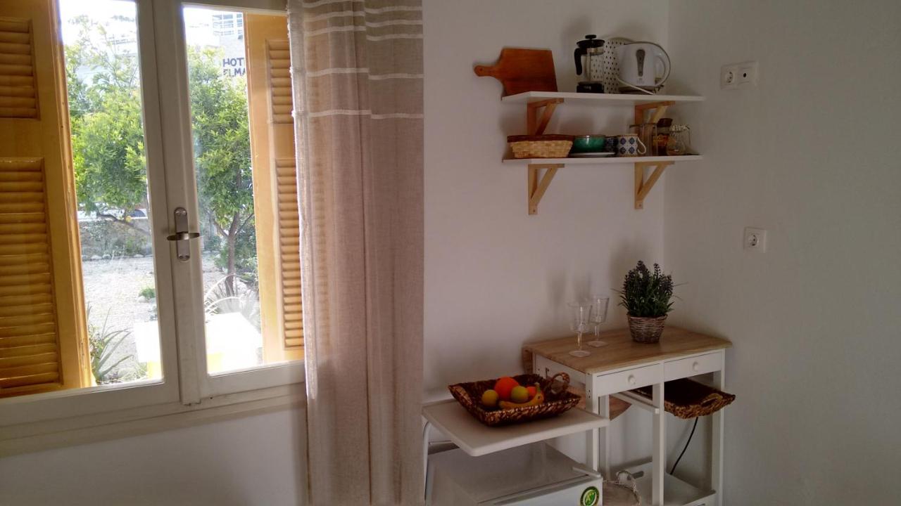 Kampos Rooms Paleochora Buitenkant foto